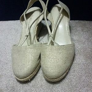 Size 7.5 Kelly and Katie shoes